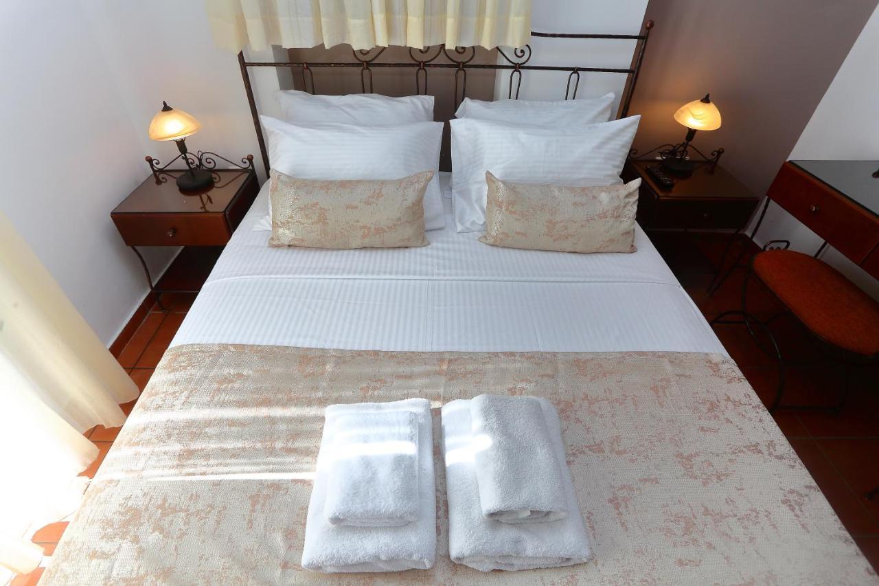 Vathi Hotel Ngoại thất bức ảnh