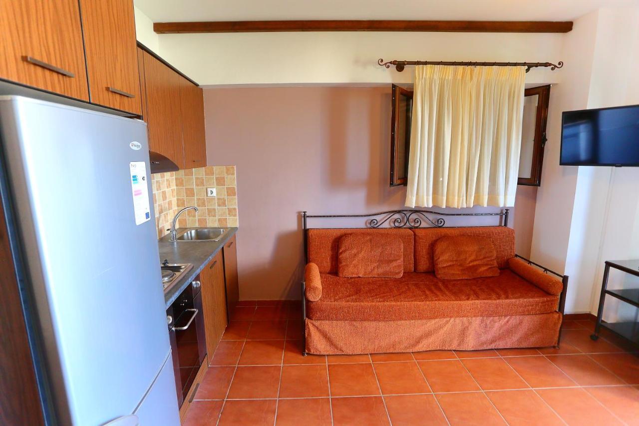Vathi Hotel Ngoại thất bức ảnh