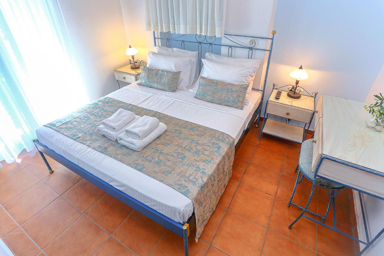 Vathi Hotel Ngoại thất bức ảnh