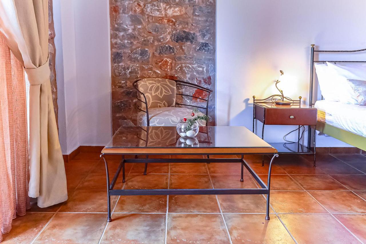 Vathi Hotel Ngoại thất bức ảnh
